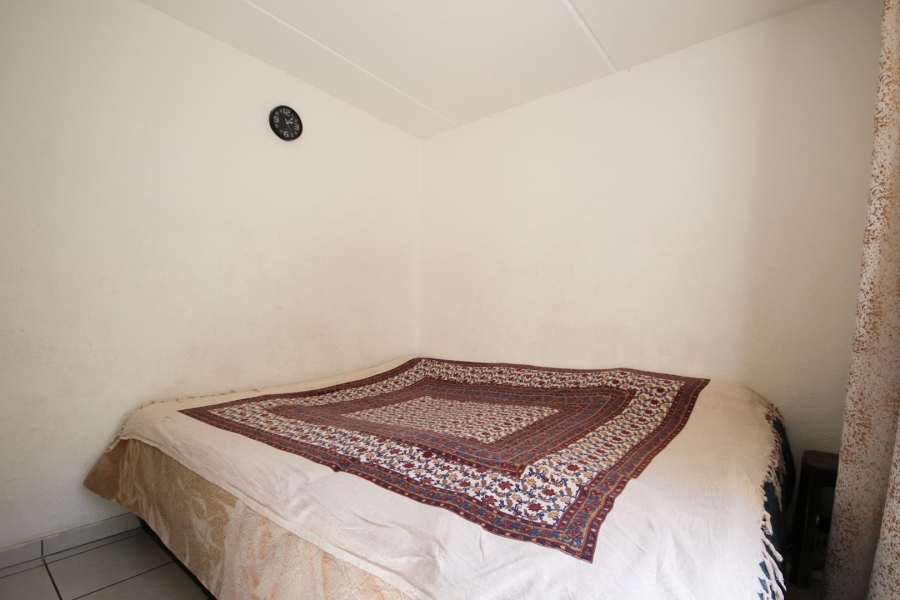 2 Bedroom Property for Sale in Lakefield Gauteng