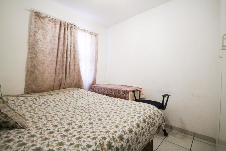 2 Bedroom Property for Sale in Lakefield Gauteng