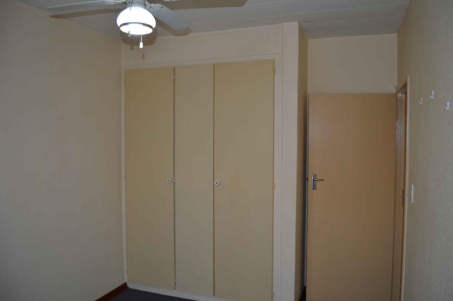 2 Bedroom Property for Sale in New Redruth Gauteng