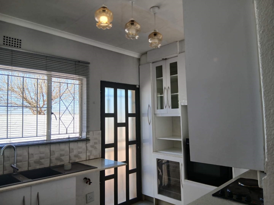 To Let 3 Bedroom Property for Rent in Mayberry Park Gauteng