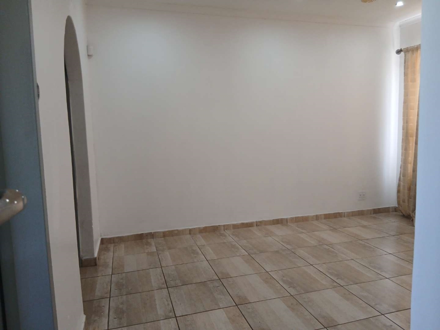 To Let 3 Bedroom Property for Rent in Mayberry Park Gauteng
