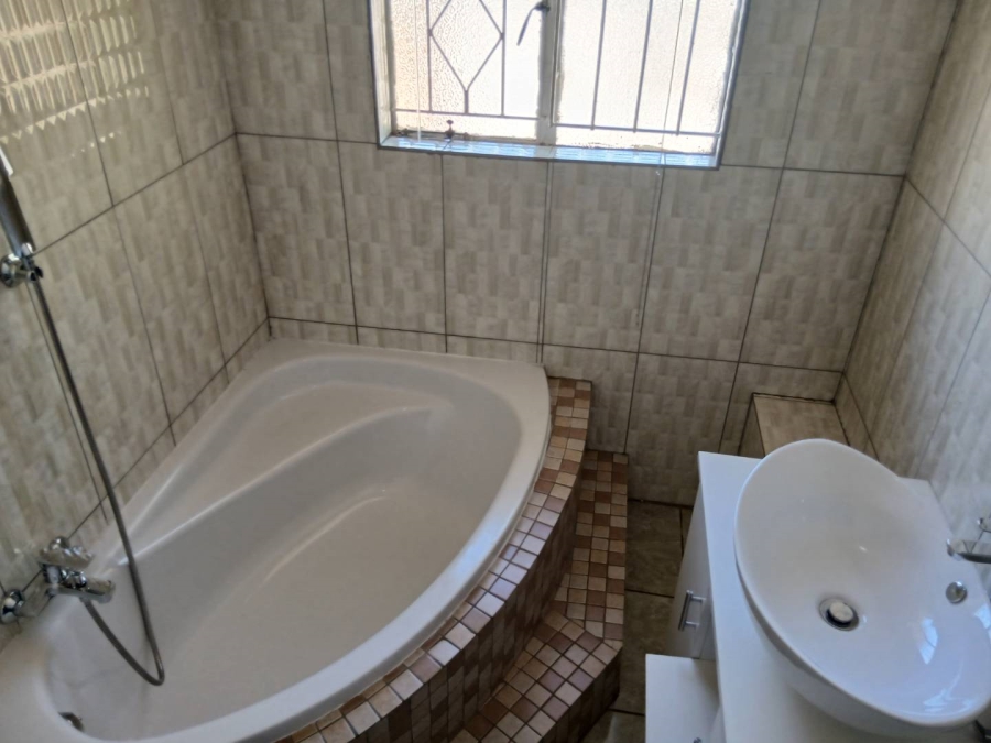 To Let 3 Bedroom Property for Rent in Mayberry Park Gauteng