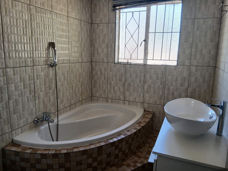 To Let 3 Bedroom Property for Rent in Mayberry Park Gauteng