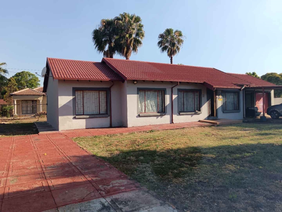 3 Bedroom Property for Sale in Theresa Park Gauteng