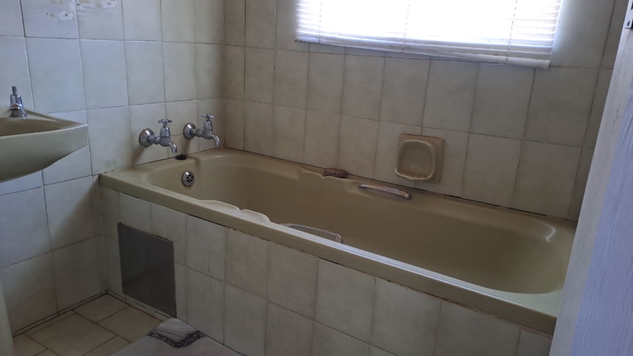 3 Bedroom Property for Sale in Theresa Park Gauteng