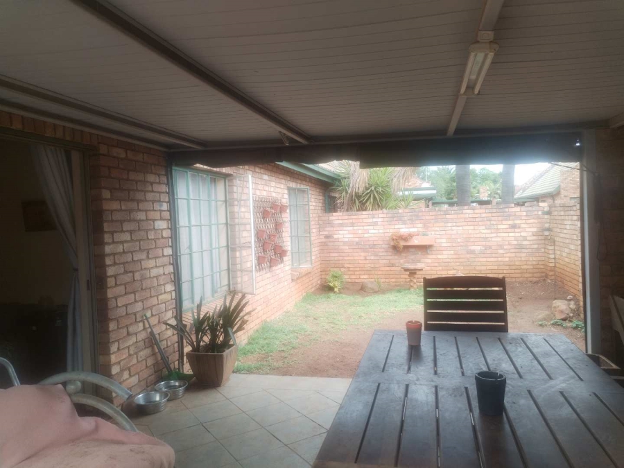 3 Bedroom Property for Sale in Silverton Gauteng