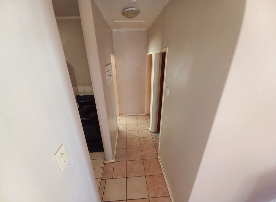 2 Bedroom Property for Sale in Elandspoort Gauteng