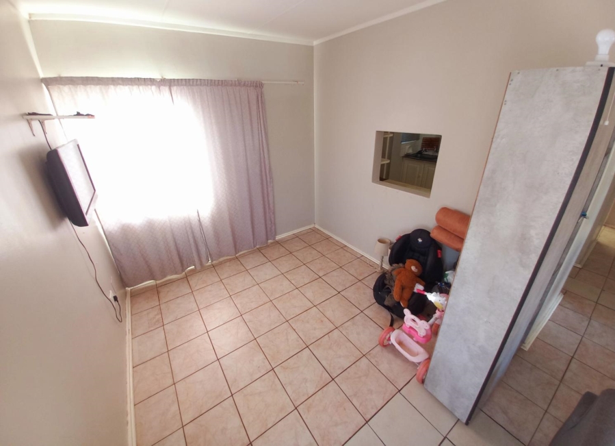 2 Bedroom Property for Sale in Elandspoort Gauteng