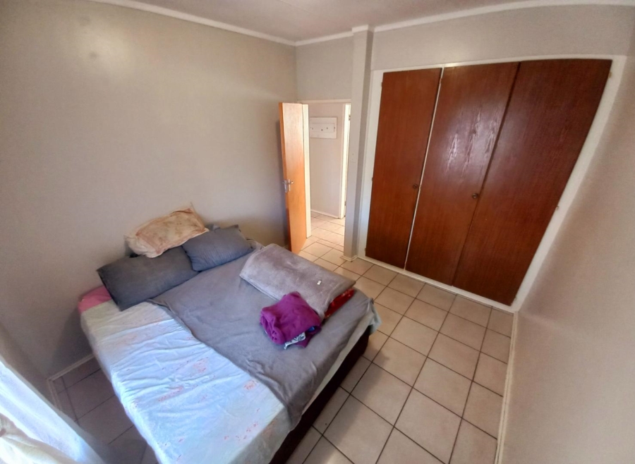 2 Bedroom Property for Sale in Elandspoort Gauteng