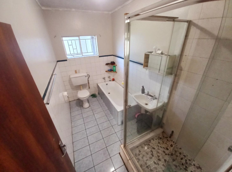 2 Bedroom Property for Sale in Elandspoort Gauteng