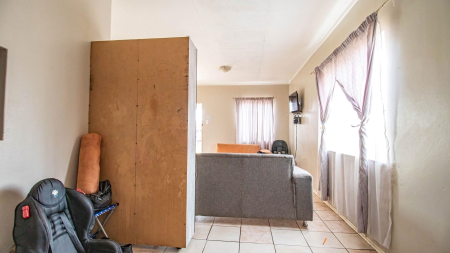 2 Bedroom Property for Sale in Elandspoort Gauteng