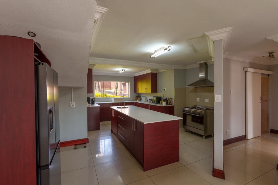 7 Bedroom Property for Sale in Elardus Park Gauteng