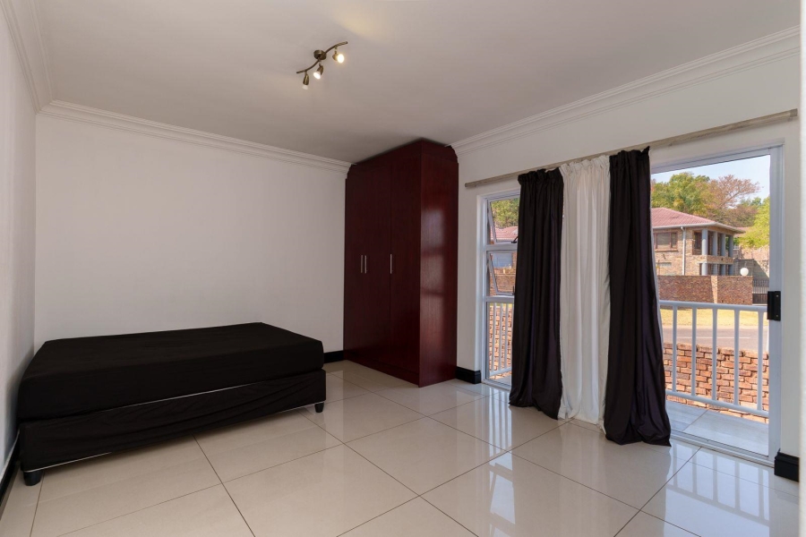7 Bedroom Property for Sale in Elardus Park Gauteng