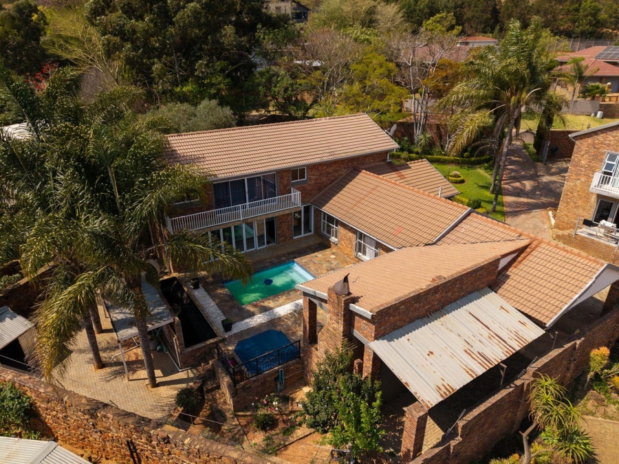 7 Bedroom Property for Sale in Elardus Park Gauteng
