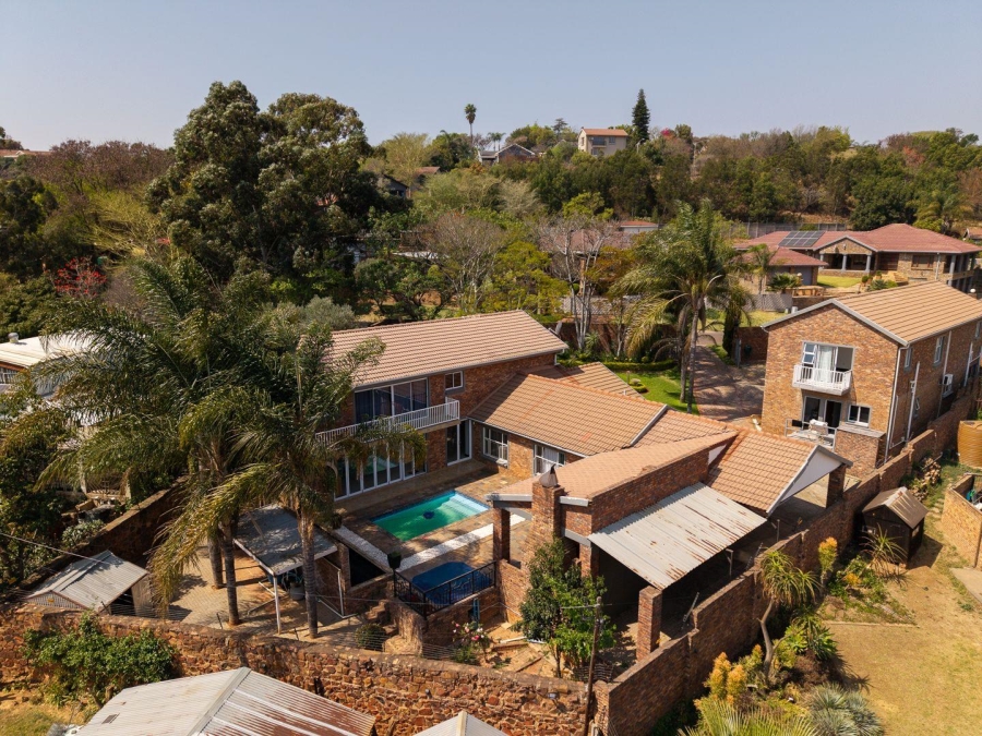 7 Bedroom Property for Sale in Elardus Park Gauteng