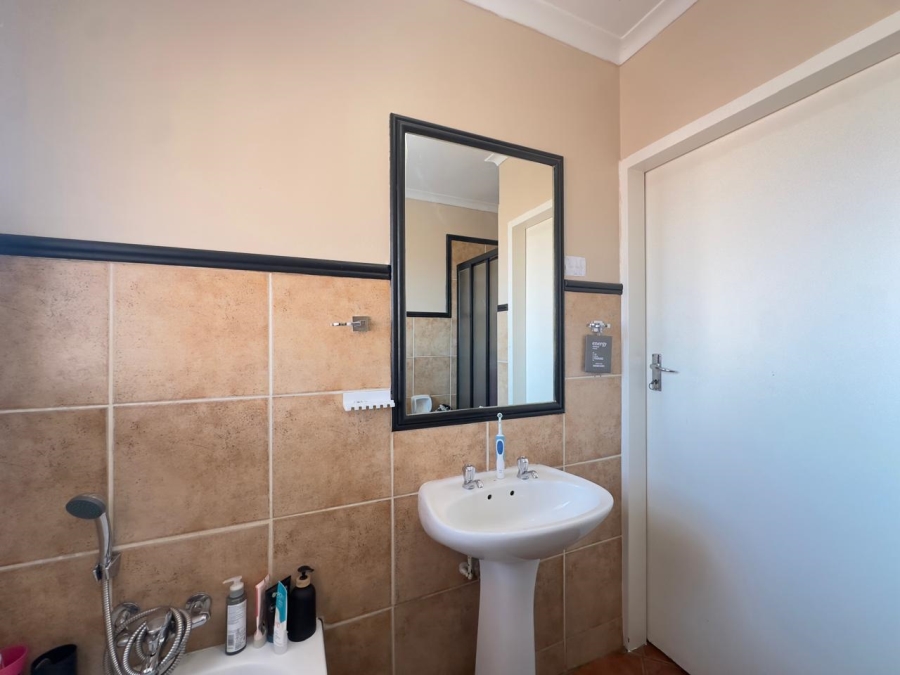 2 Bedroom Property for Sale in Equestria Gauteng