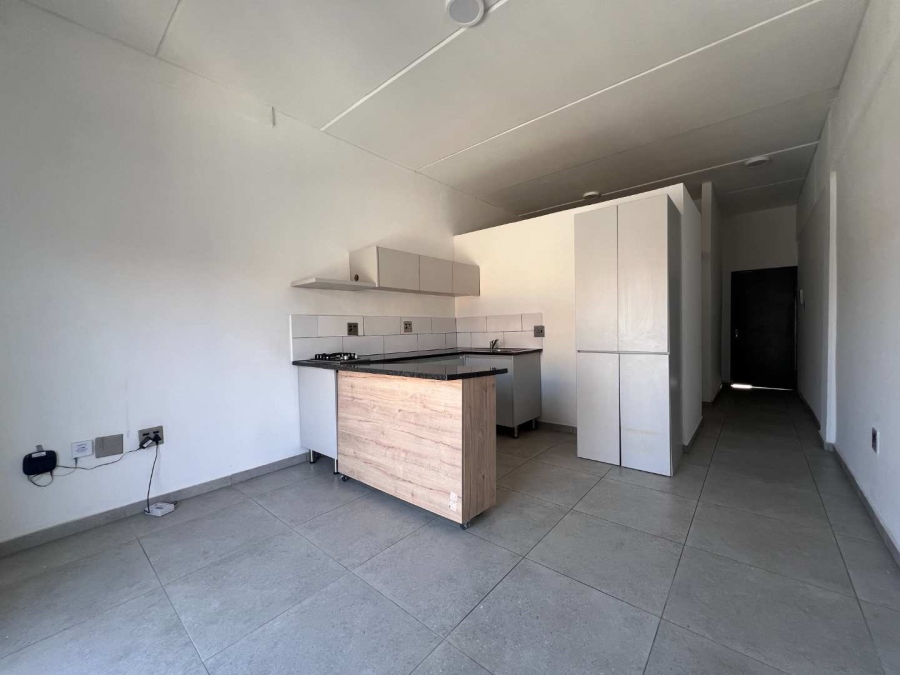 1 Bedroom Property for Sale in Ferndale Gauteng