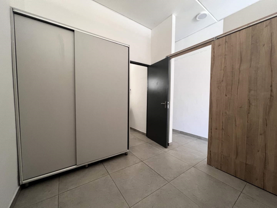 1 Bedroom Property for Sale in Ferndale Gauteng