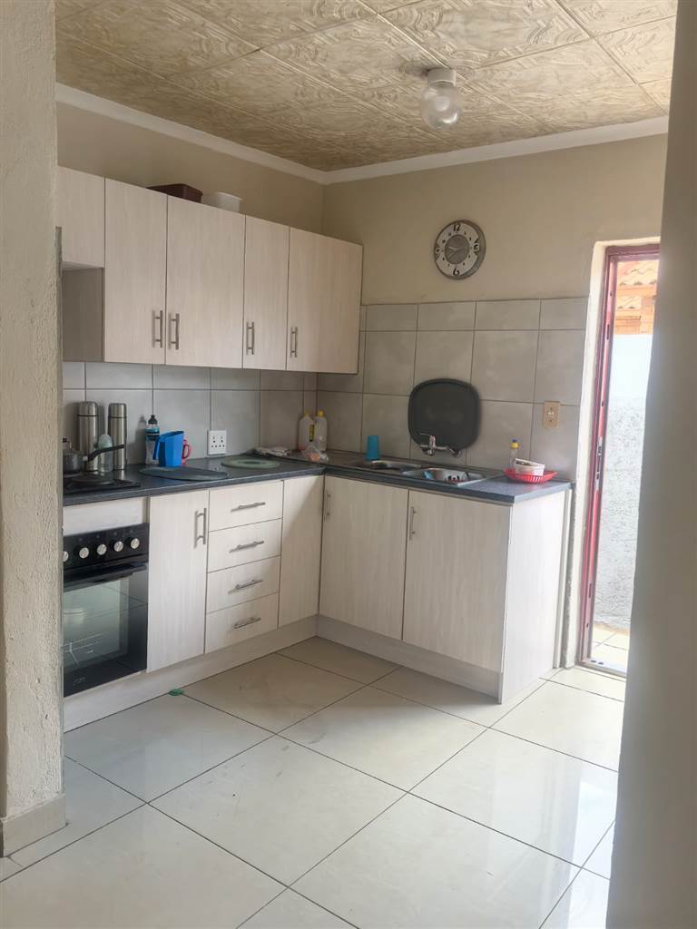 2 Bedroom Property for Sale in Danville Gauteng