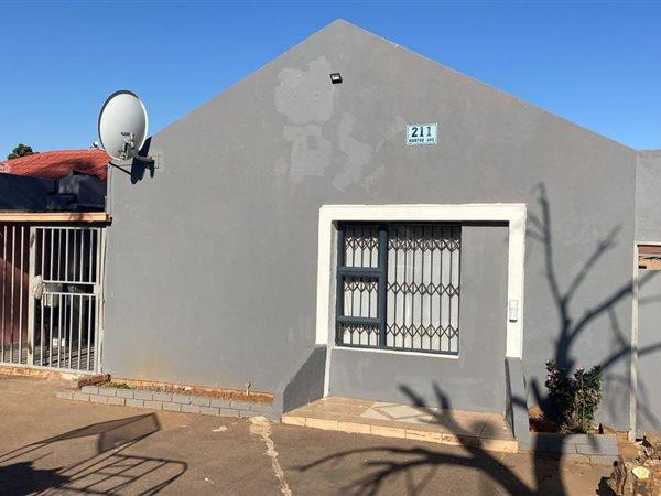 3 Bedroom Property for Sale in Elandspoort Gauteng