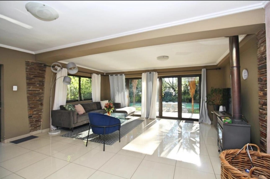 To Let 5 Bedroom Property for Rent in Rivonia Gauteng