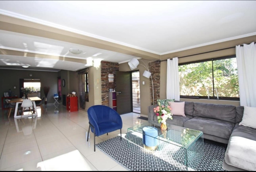 To Let 5 Bedroom Property for Rent in Rivonia Gauteng
