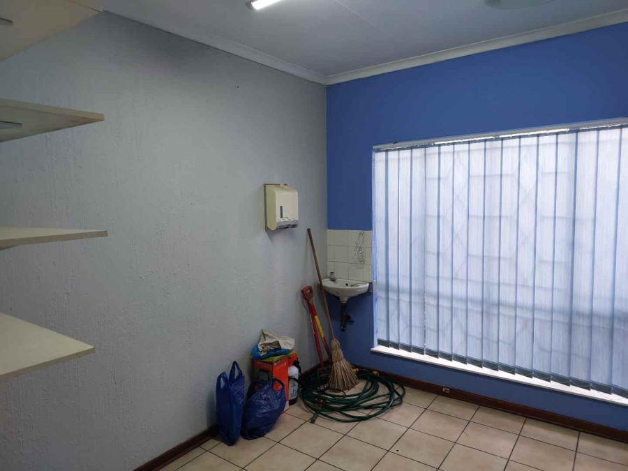 Commercial Property for Sale in Linksfield Gauteng