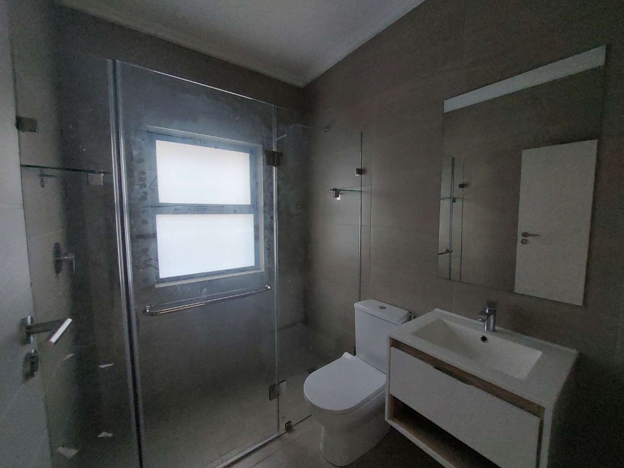 To Let 2 Bedroom Property for Rent in Bryanston Gauteng