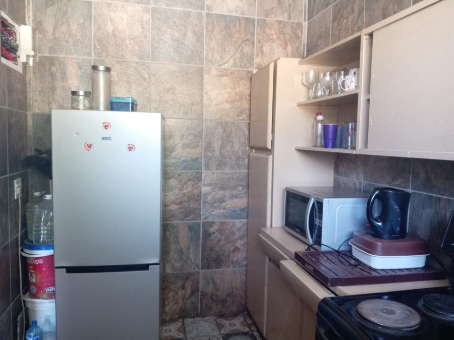 To Let 2 Bedroom Property for Rent in Lyndhurst Gauteng