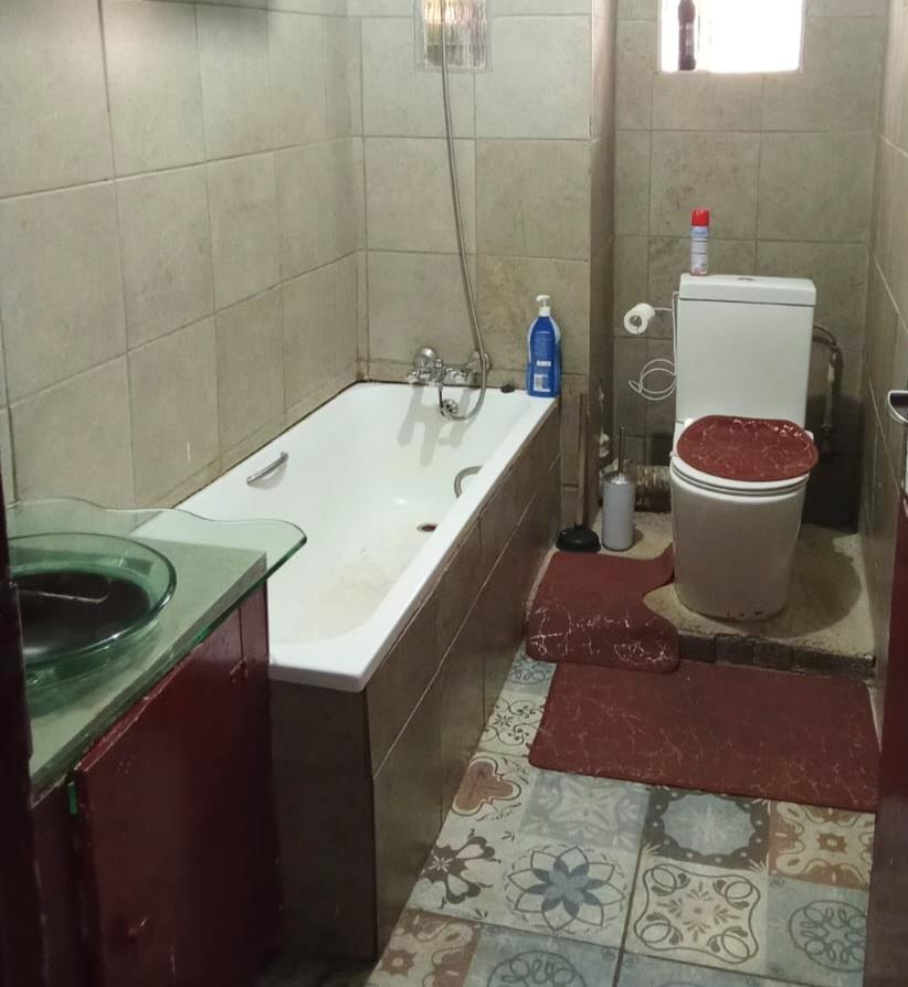 To Let 2 Bedroom Property for Rent in Lyndhurst Gauteng