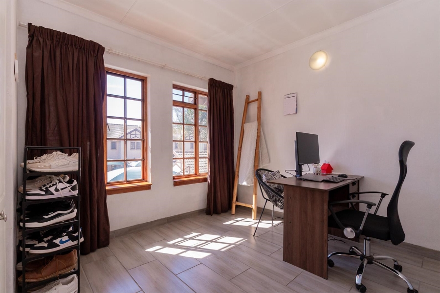3 Bedroom Property for Sale in Edendale Gauteng