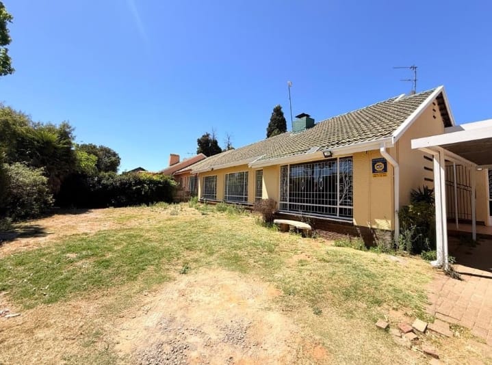 5 Bedroom Property for Sale in Ridgeway Gauteng