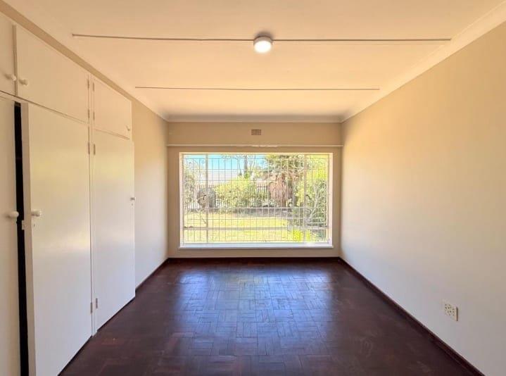 5 Bedroom Property for Sale in Ridgeway Gauteng