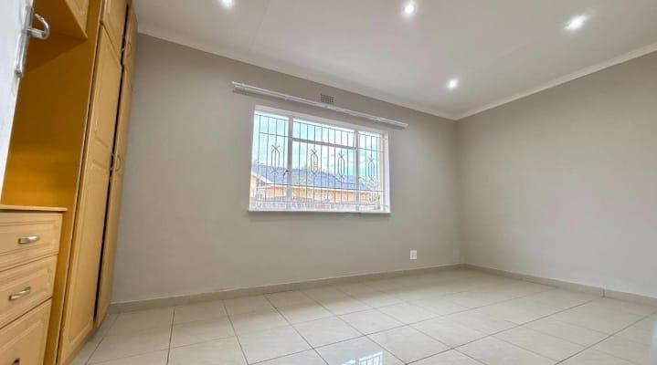 5 Bedroom Property for Sale in Ridgeway Gauteng