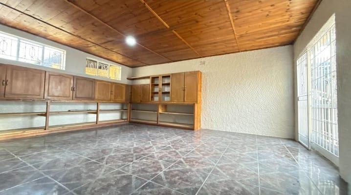 5 Bedroom Property for Sale in Ridgeway Gauteng