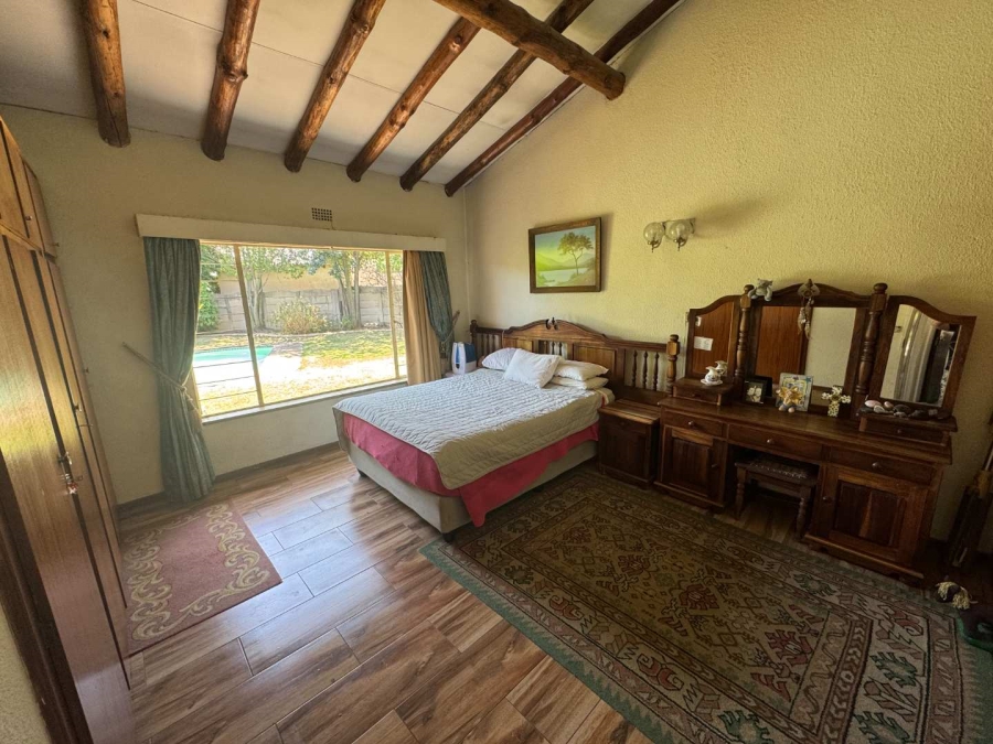 3 Bedroom Property for Sale in Verwoerdpark Gauteng