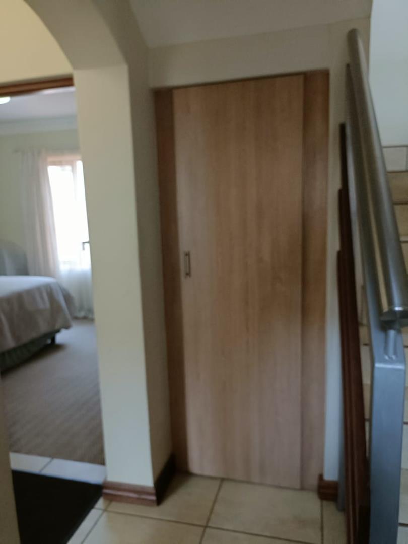 3 Bedroom Property for Sale in Bronberg Ext 1 Gauteng