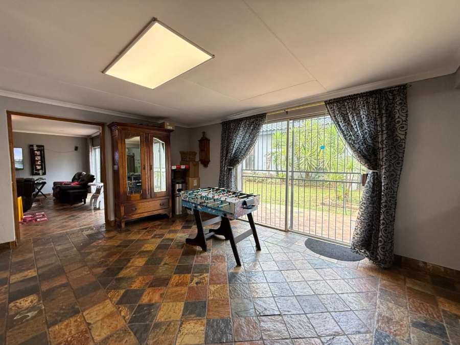 3 Bedroom Property for Sale in Roodekrans Gauteng