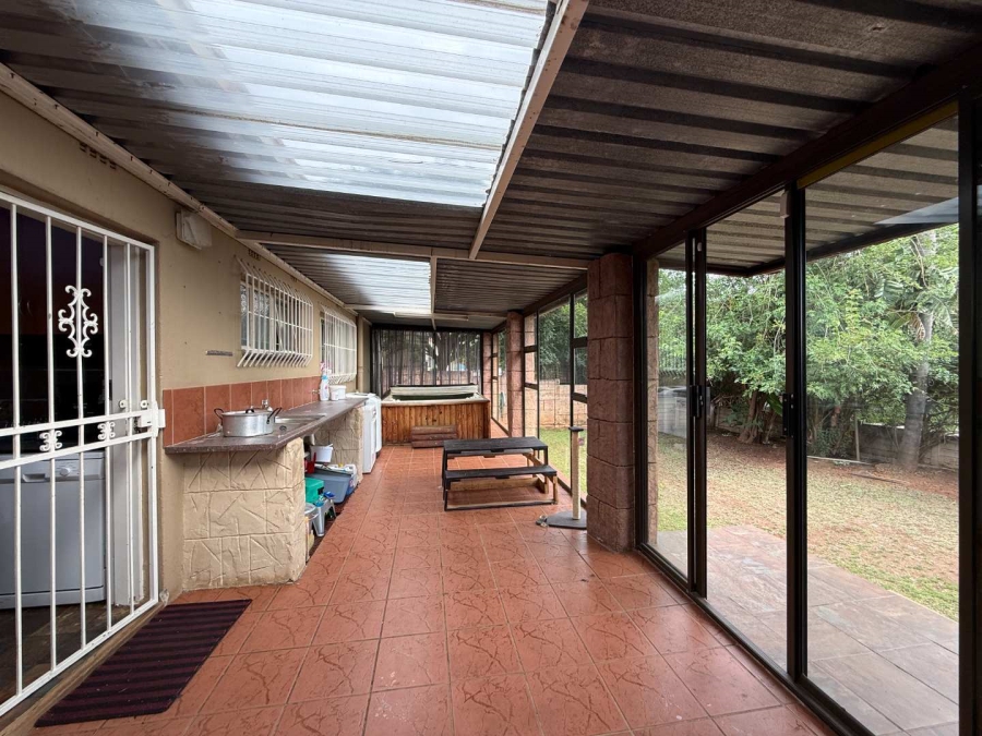 3 Bedroom Property for Sale in Roodekrans Gauteng