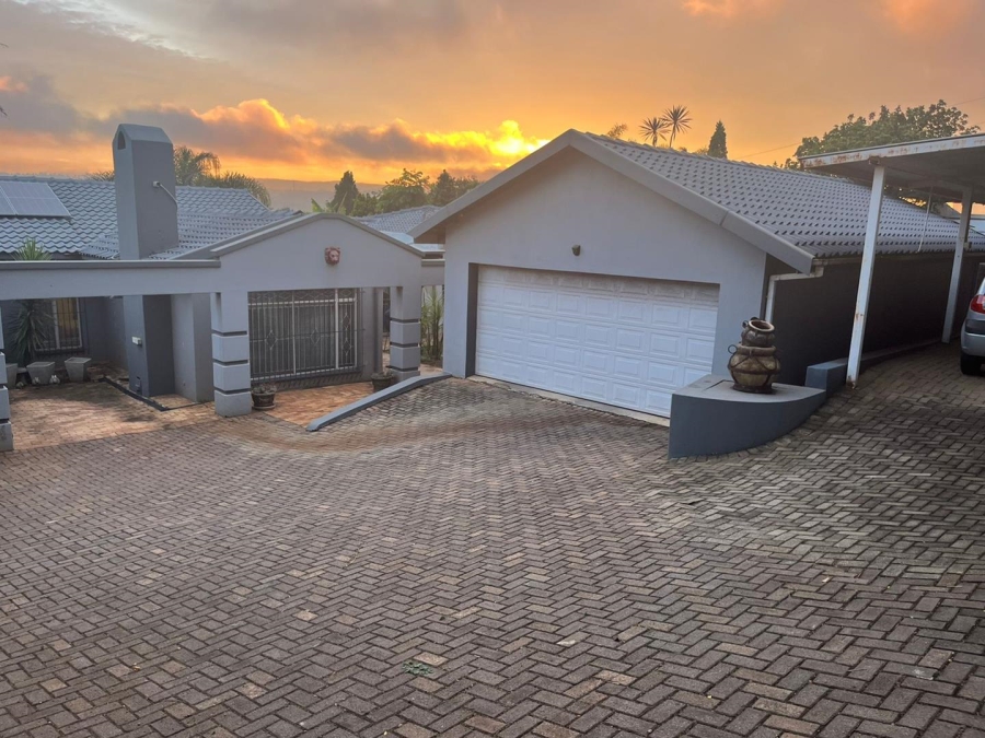 3 Bedroom Property for Sale in Roodekrans Gauteng