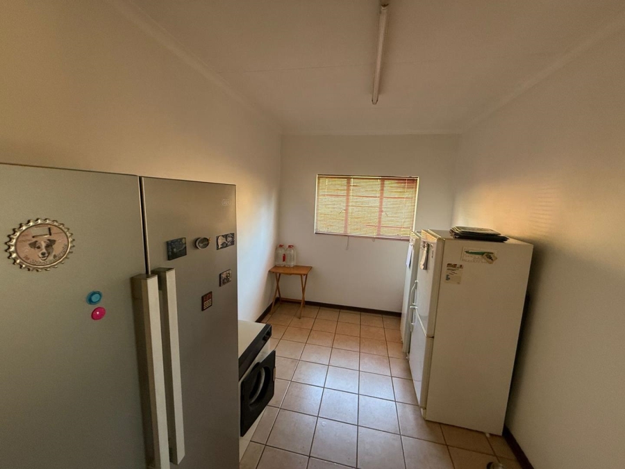 4 Bedroom Property for Sale in Constantia Kloof Gauteng