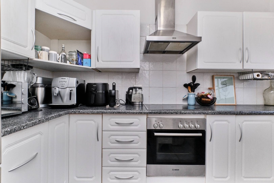 1 Bedroom Property for Sale in Valeriedene Gauteng