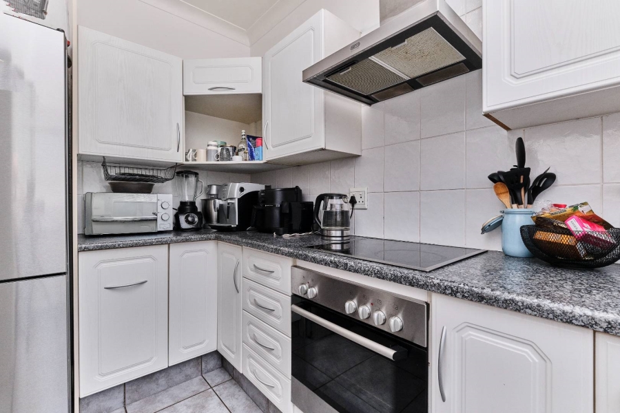 1 Bedroom Property for Sale in Valeriedene Gauteng