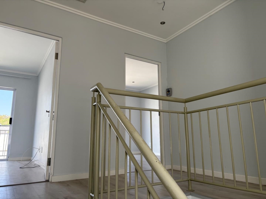 To Let 3 Bedroom Property for Rent in Bryanston Gauteng