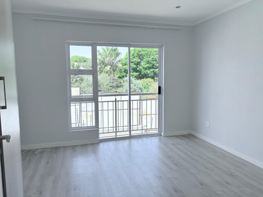 To Let 3 Bedroom Property for Rent in Bryanston Gauteng