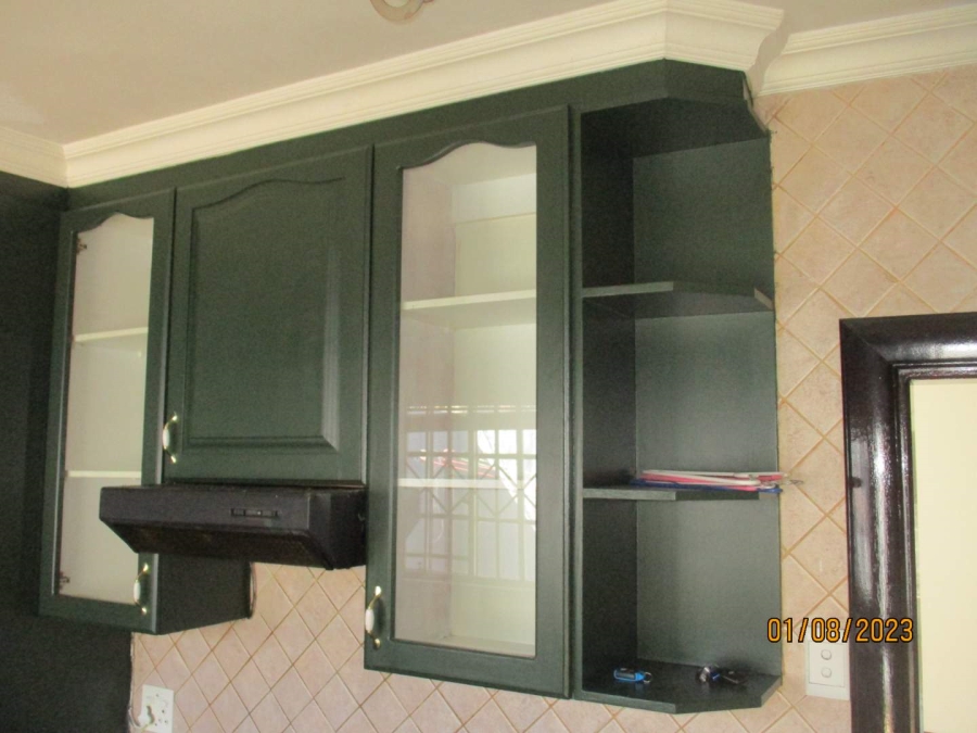 To Let 3 Bedroom Property for Rent in Monument Park Gauteng