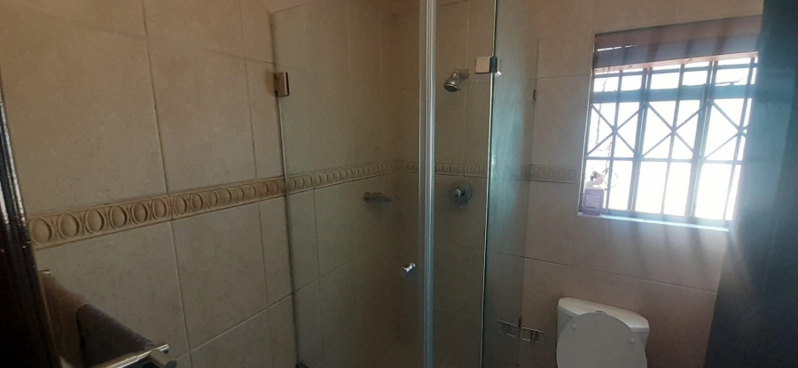 To Let 3 Bedroom Property for Rent in Monument Park Gauteng