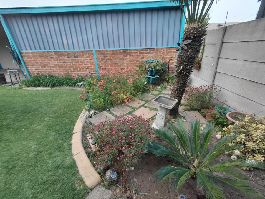 4 Bedroom Property for Sale in Birchleigh Gauteng