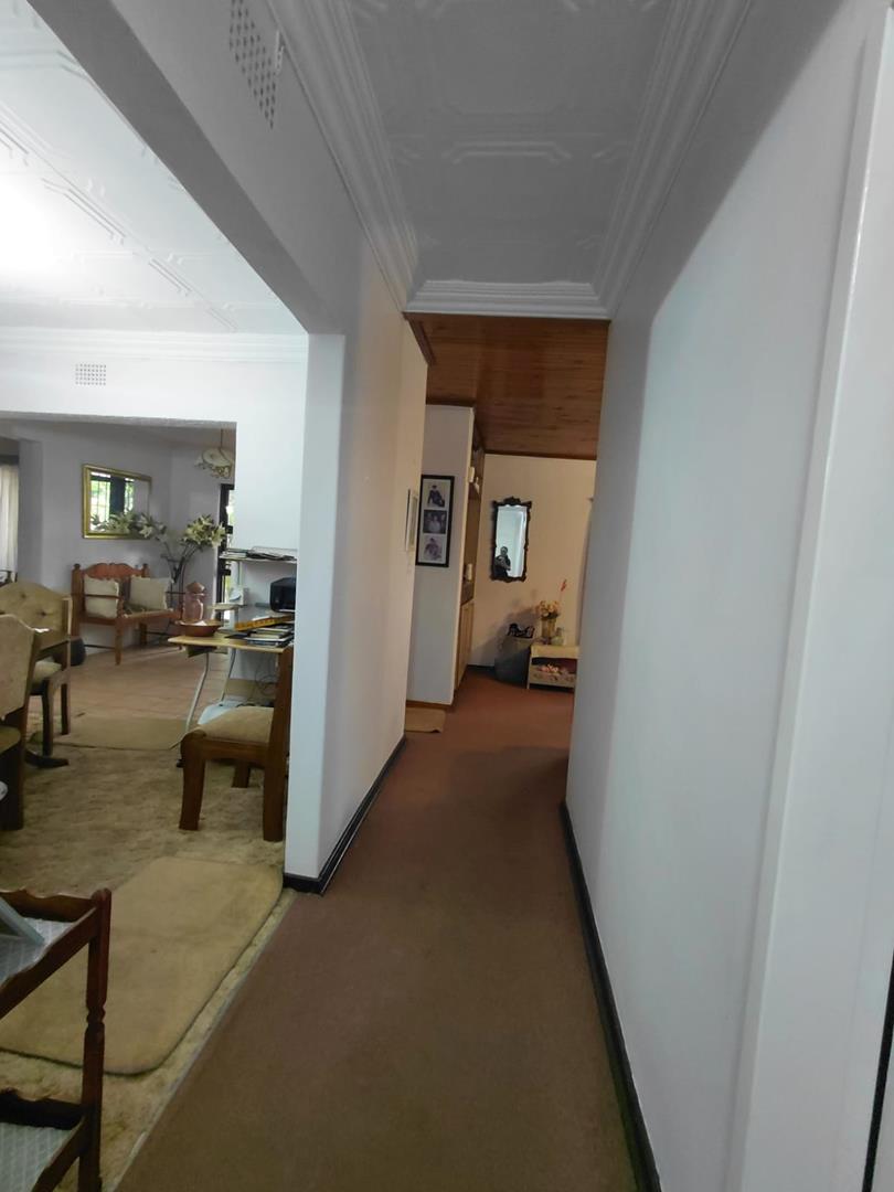 4 Bedroom Property for Sale in Birchleigh Gauteng