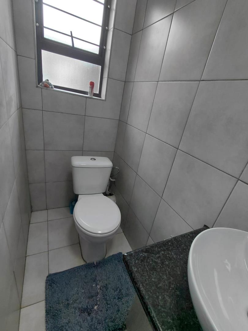 4 Bedroom Property for Sale in Birchleigh Gauteng